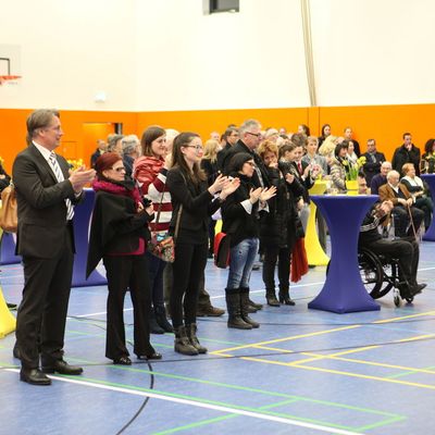 Einweihung Sporthalle Schmidener Weg