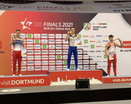 Deutsche Meisterschaften Turnen: Carlo Hörr ist die Nummer eins am Reck	