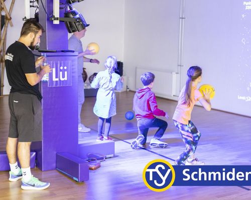 Schulen interessieren sich für interaktives Spielfeld Lü