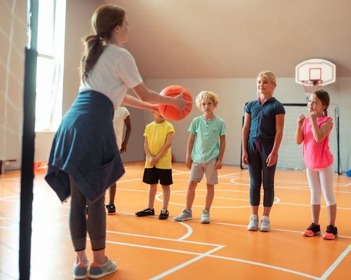 JOBS: Wir suchen Sportfachkräfte im Bereich Sportpädagogik